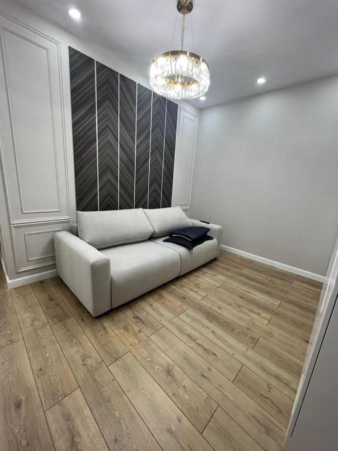 Business Apartment Almaty Exterior photo